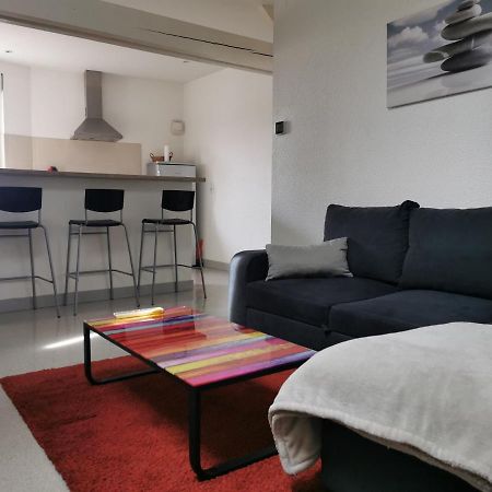 Appartement A 2 Minutes Du Centre Ville Avec Climatisation Perigueux Exterior photo