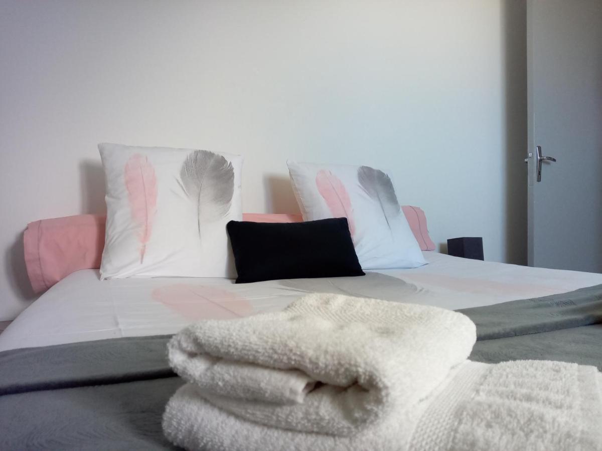 Appartement A 2 Minutes Du Centre Ville Avec Climatisation Perigueux Exterior photo