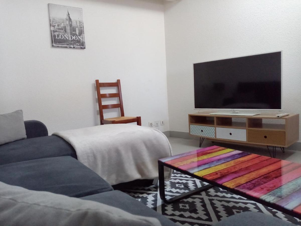 Appartement A 2 Minutes Du Centre Ville Avec Climatisation Perigueux Exterior photo