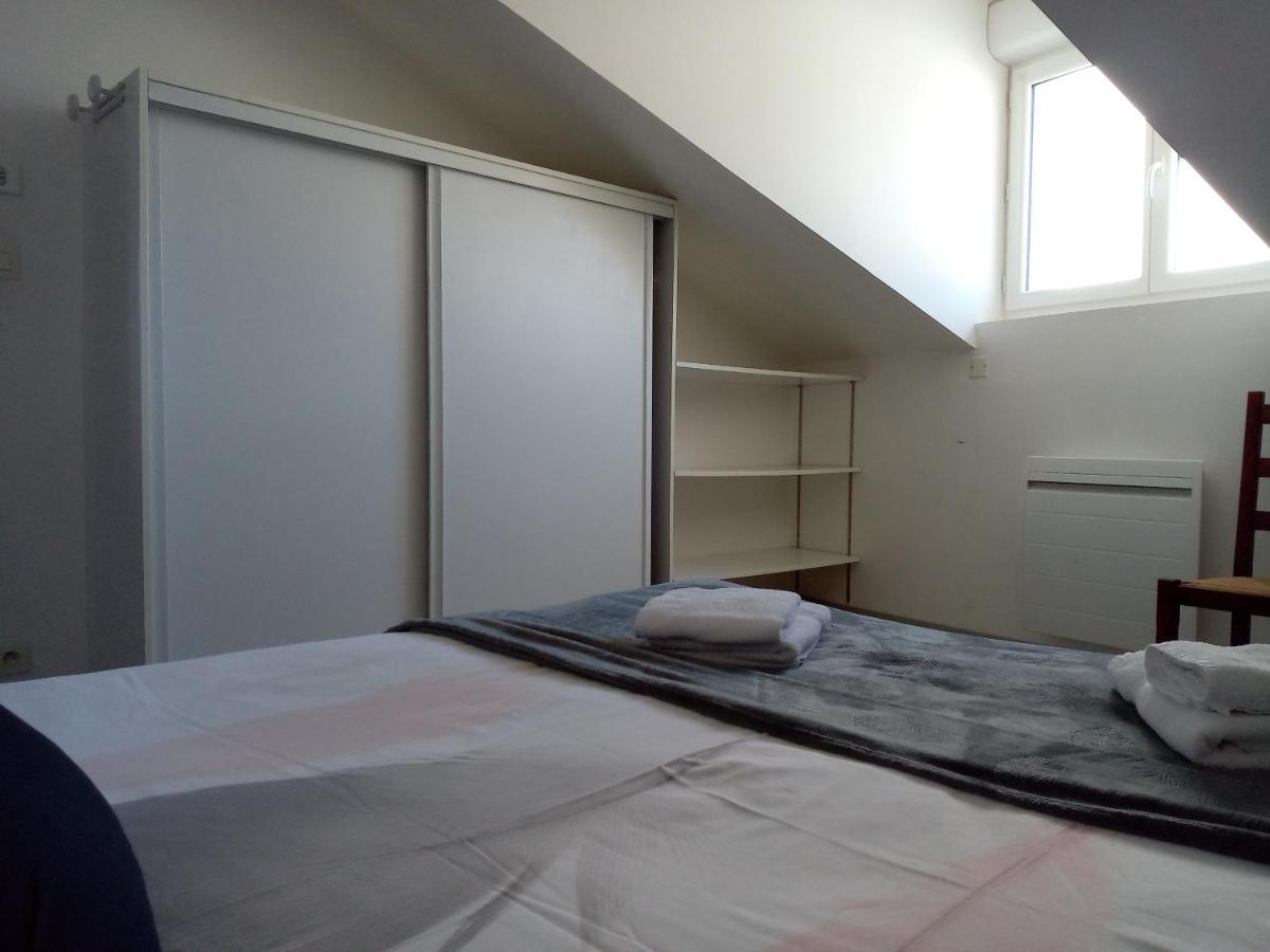 Appartement A 2 Minutes Du Centre Ville Avec Climatisation Perigueux Exterior photo